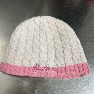 Top of the World University of Florida Womens White & Pink Cable Knit Beanie EUC